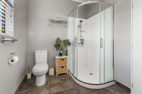 Photo of property in 22 Queen Street, Westport, 7825