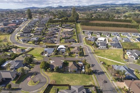 Photo of property in 67 Inverness Drive, Pyes Pa, Tauranga, 3112