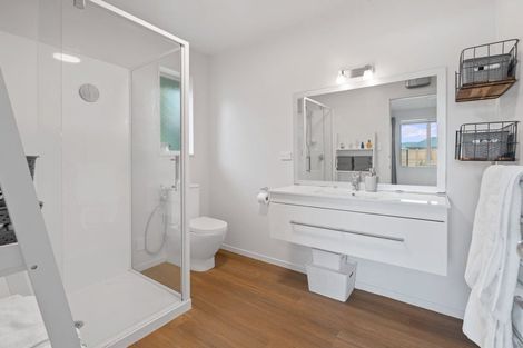 Photo of property in 11 Taggart Place, Sockburn, Christchurch, 8042