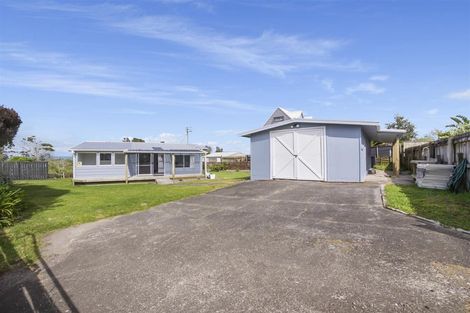 Photo of property in 450 Pukehina Parade, Pukehina, Te Puke, 3189