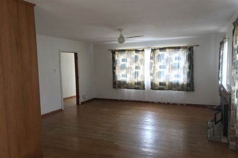 Photo of property in 805 Te Atatu Road, Te Atatu Peninsula, Auckland, 0610