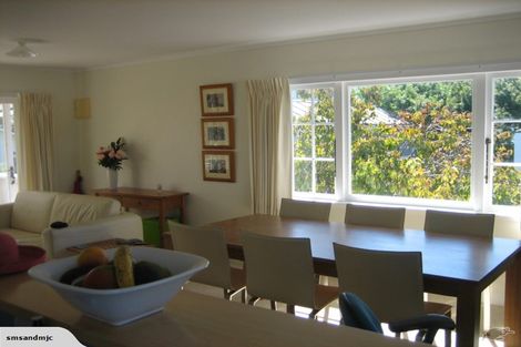 Photo of property in 5b Church Street, Devonport, Auckland, 0624