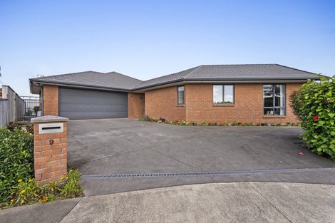 Photo of property in 9 Huetu Place, Bell Block, New Plymouth, 4312