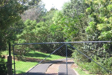 Photo of property in 4 Portal Place, Murrays Bay, Auckland, 0630