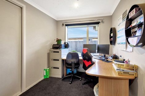 Photo of property in 30 Fairfield Way, Rolleston, 7614