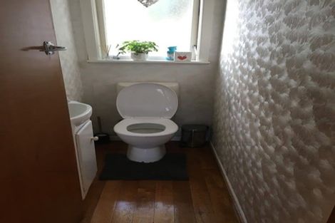 Photo of property in 29 Andrew Road, Howick, Auckland, 2010