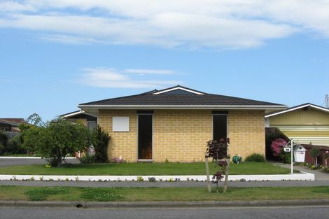 Photo of property in 22 Keldon Avenue, Rangiora, 7400