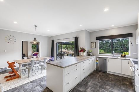 Photo of property in 51 Honeysuckle Lane, Ohauiti, Tauranga, 3112