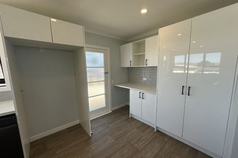 Photo of property in 3 Matatiro Street, Titahi Bay, Porirua, 5022