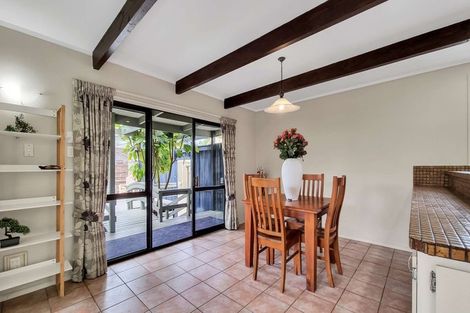 Photo of property in 10 Barron Crescent, Fenton Park, Rotorua, 3010