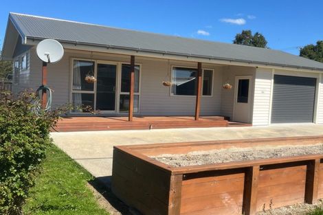 Photo of property in 26 Kent Street, Riversdale, 9776