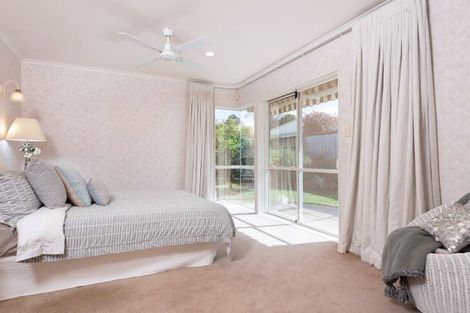 Photo of property in 17 Lilac Place, Otumoetai, Tauranga, 3110