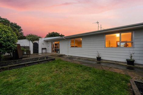 Photo of property in 86 Dunbeath Crescent, Kew, Invercargill, 9812