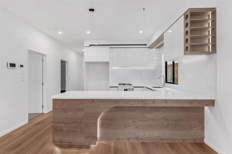 Photo of property in 11 Cronshaw Road, Karaka, Papakura, 2113