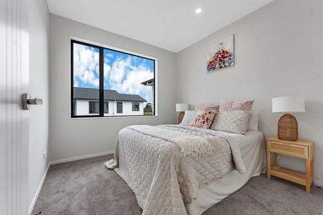 Photo of property in 14a Mclarin Road, Glenbrook, 2681