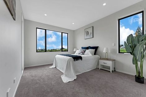 Photo of property in 14a Mclarin Road, Glenbrook, 2681