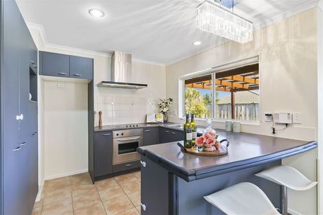 Photo of property in 52 Foxlaw Street, Randwick Park, Auckland, 2105