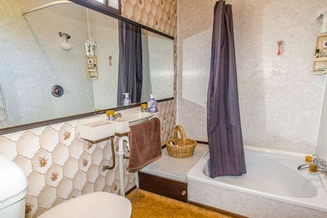 Photo of property in 22 Teignmouth Street, Abbotsford, Dunedin, 9018