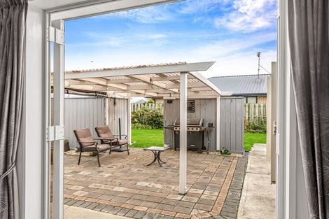 Photo of property in 14 Clifford Place, Amberley, 7410