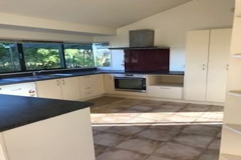 Photo of property in 222 Birdwood Road, Massey, Auckland, 0614