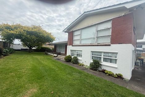 Photo of property in 79 Birdwood Avenue, Papatoetoe, Auckland, 2025