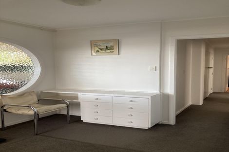 Photo of property in 16 Ruakiwi Road, Hamilton Lake, Hamilton, 3204