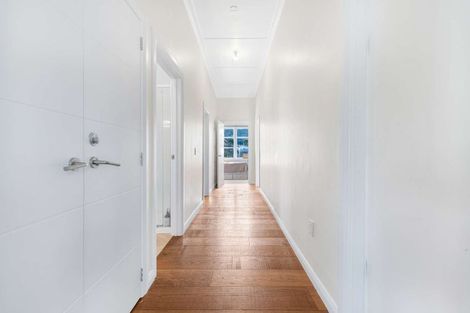 Photo of property in 222 Clayton Road, Pukehangi, Rotorua, 3015