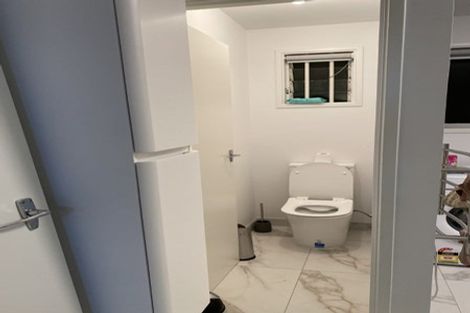 Photo of property in 60-62 Exmouth Road, Northcote, Auckland, 0627