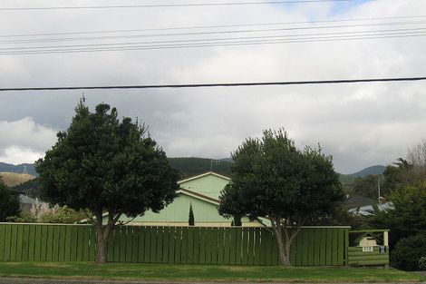 Photo of property in 110 Arawhata Road, Paraparaumu, 5032