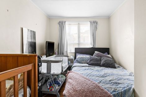 Photo of property in 413 Kotuku Street, Camberley, Hastings, 4120