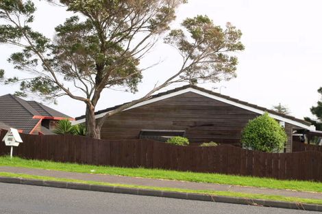 Photo of property in 1/153 Whitford Road, Somerville, Auckland, 2014