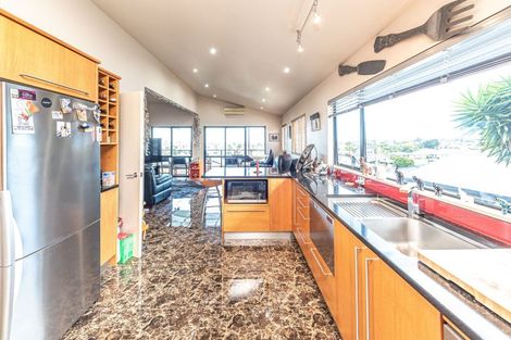 Photo of property in 14 Titter Place, Springvale, Whanganui, 4501