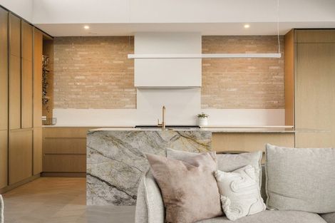 Photo of property in 16 Advance Terrace, Arrowtown, 9302