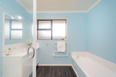 Photo of property in 36 Beresford Street, Takaro, Palmerston North, 4410