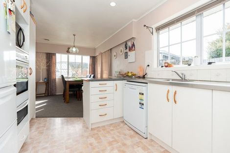 Photo of property in 14 Thode Place, Nawton, Hamilton, 3200