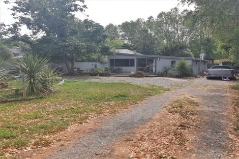 Photo of property in 10 Mckenzie Place, Waikuku Beach, 7402