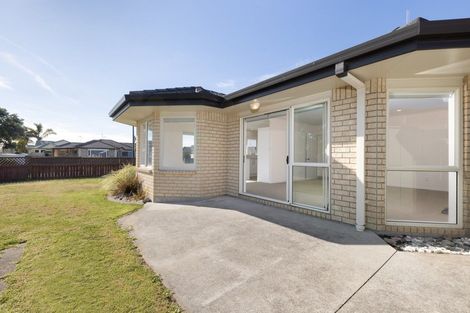 Photo of property in 142 Evans Road, Papamoa Beach, Papamoa, 3118