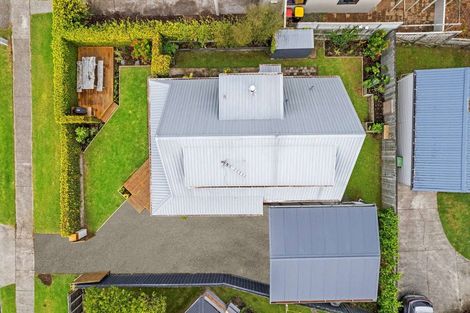 Photo of property in 1 Hall Road, Matua, Tauranga, 3110