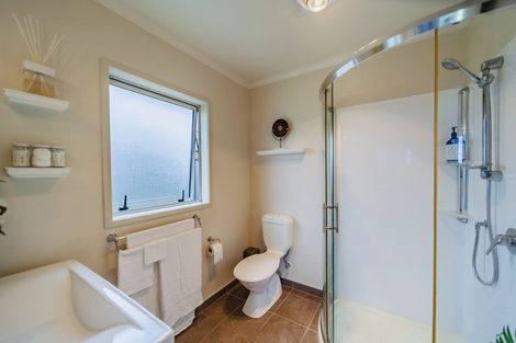 Photo of property in 33 Mcnaughton Place, Onekawa, Napier, 4110