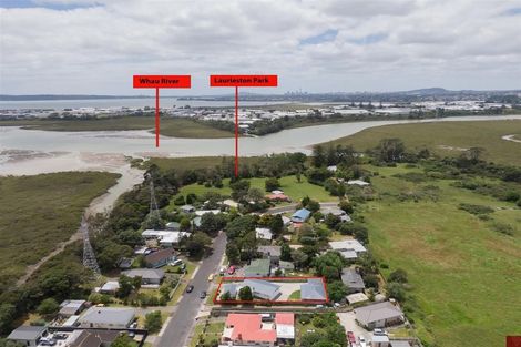 Photo of property in 69 Glen Marine Parade, Glendene, Auckland, 0602