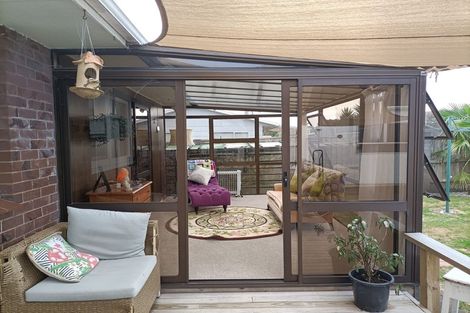 Photo of property in 7 Oleander Place, Bell Block, New Plymouth, 4312