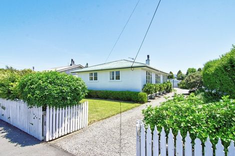 Photo of property in 4 Wyndham Street, Carterton, 5713