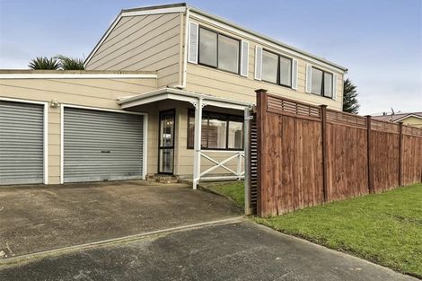 Photo of property in 1 Himikera Avenue, Avondale, Auckland, 1026