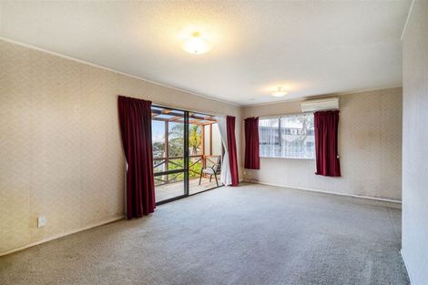 Photo of property in 1/43 Watea Road, Torbay, Auckland, 0630