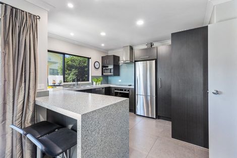 Photo of property in 18 Ko Place, Pyes Pa, Tauranga, 3112