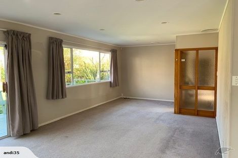 Photo of property in 10 Ervine Place, Bucklands Beach, Auckland, 2014