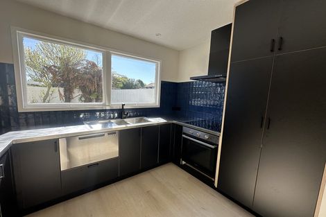 Photo of property in 91 Memorial Avenue, Ilam, Christchurch, 8053