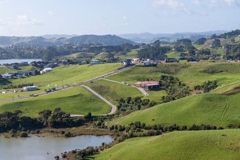 Photo of property in 9 Waipatukahu Lane, Raglan, 3225