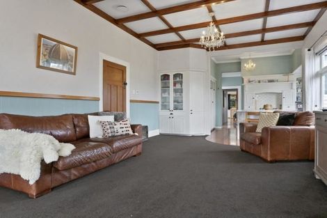 Photo of property in 27 Princes Street, Cambridge, 3434