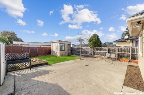 Photo of property in 405 Breezes Road, Aranui, Christchurch, 8061